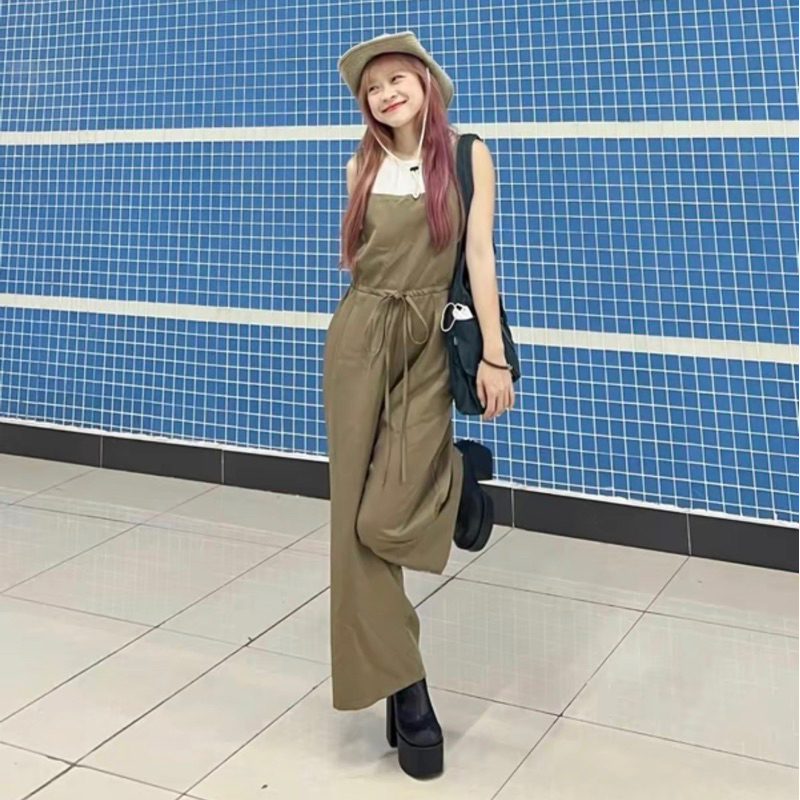 Thanh lý yếm Remmus local brand tiểu thư siêu xinh có dây kéo thanh lí yếm Remmus local brand hai mà