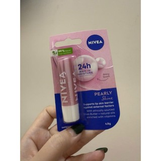 Son dưỡng ẩm Nivea 4,8g(bản Úc)