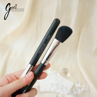 Cọ tạo khối phấn Morphe M104 Brush