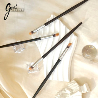 Cọ môi Feather B lông cam - cọ lông thú - cọ tán môi