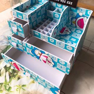 Kệ đựng mỹ phẩm MAX PLUS 35cm doraemon