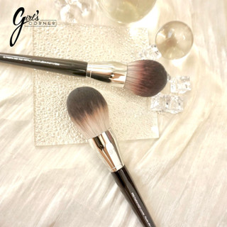 Cọ phủ phấn bột Sephora 91 Featherweight powder