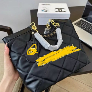 Túi xách da mềm logo vàng size lớn thời trang công sở nữ