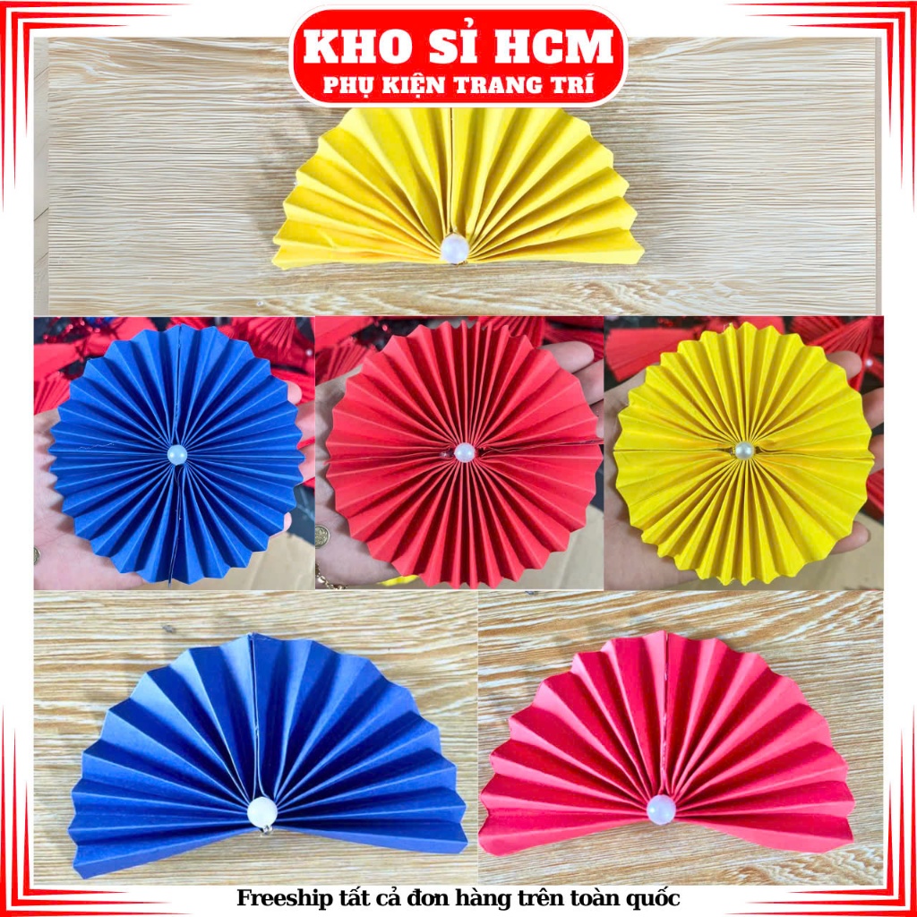 Quạt giấy trang trí tết