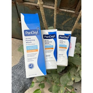 Sữa rửa mặt PanOxyl Benzoyl Peroxide