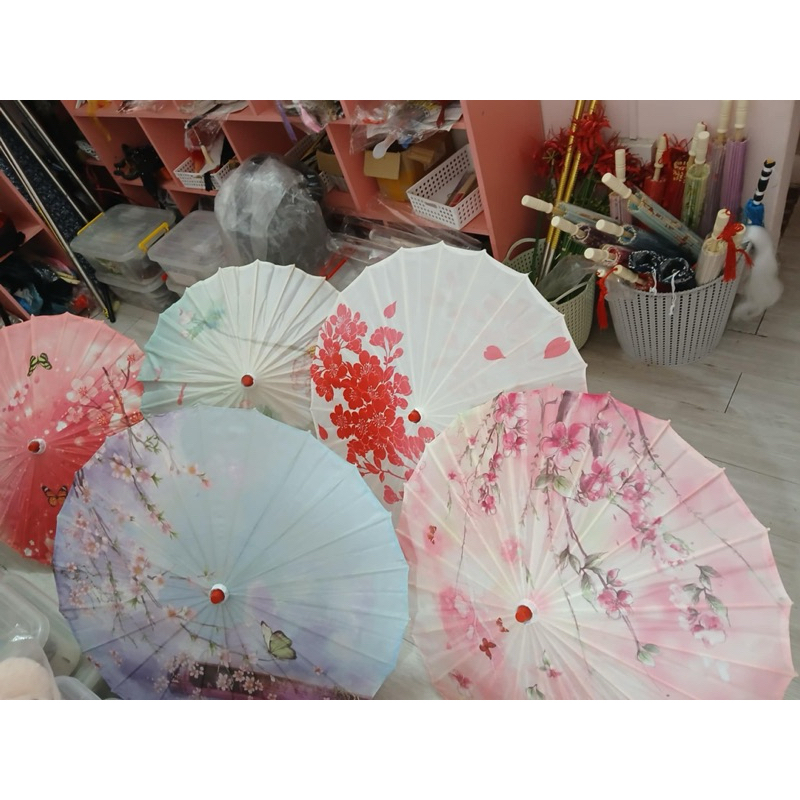 Ô dù cổ trang có sẵn ô chụp ảnh