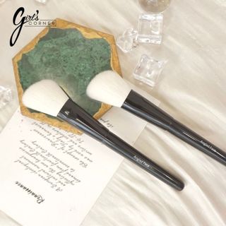 Cọ khối Bobbi Brown Angled Face