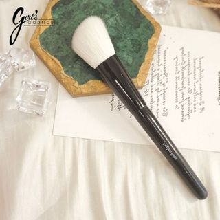 Cọ khối Bobbi Brown Angled Face