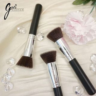 Cọ tán kem nền Feather B F80