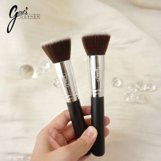 Cọ tán kem nền Feather B F80