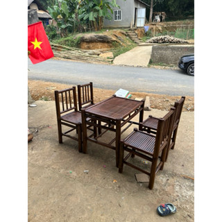 Bộ bàn ghế tre kích thước bàn 70x120 cao 70cm gồm 1bàn 4 ghế dùng trong nhà hàng quán ăn,bàn ăn cơm uống trà