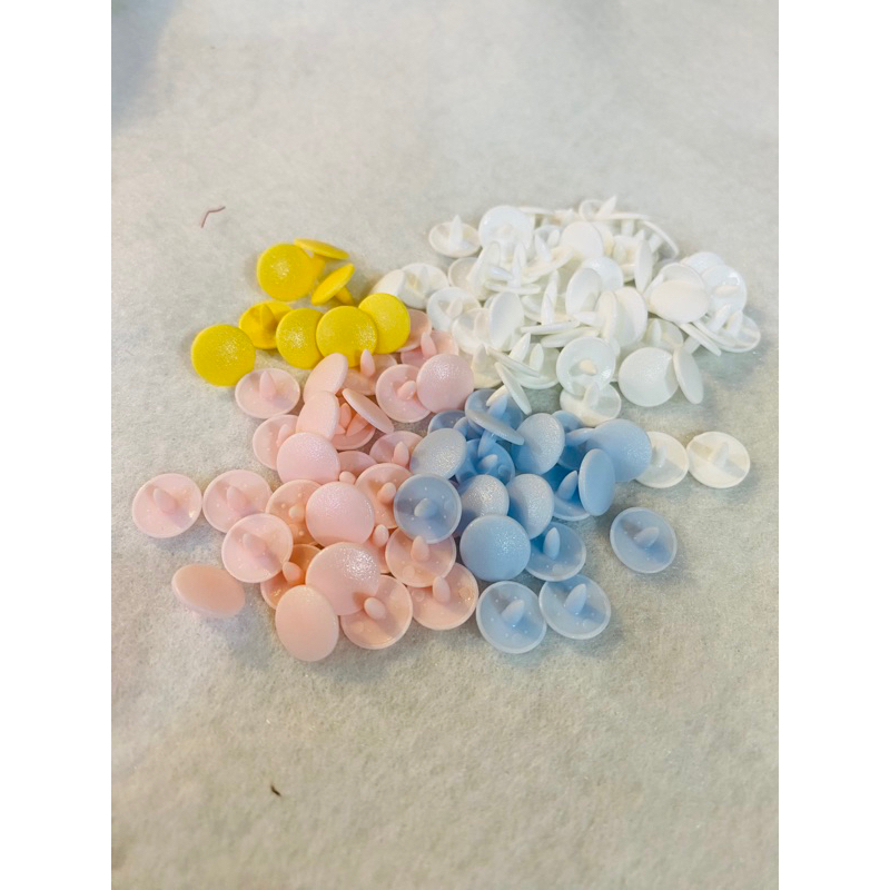 nút bấm nhựa nhám 9mm