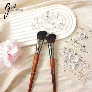 Cọ khối phấn Makeup Forever 150