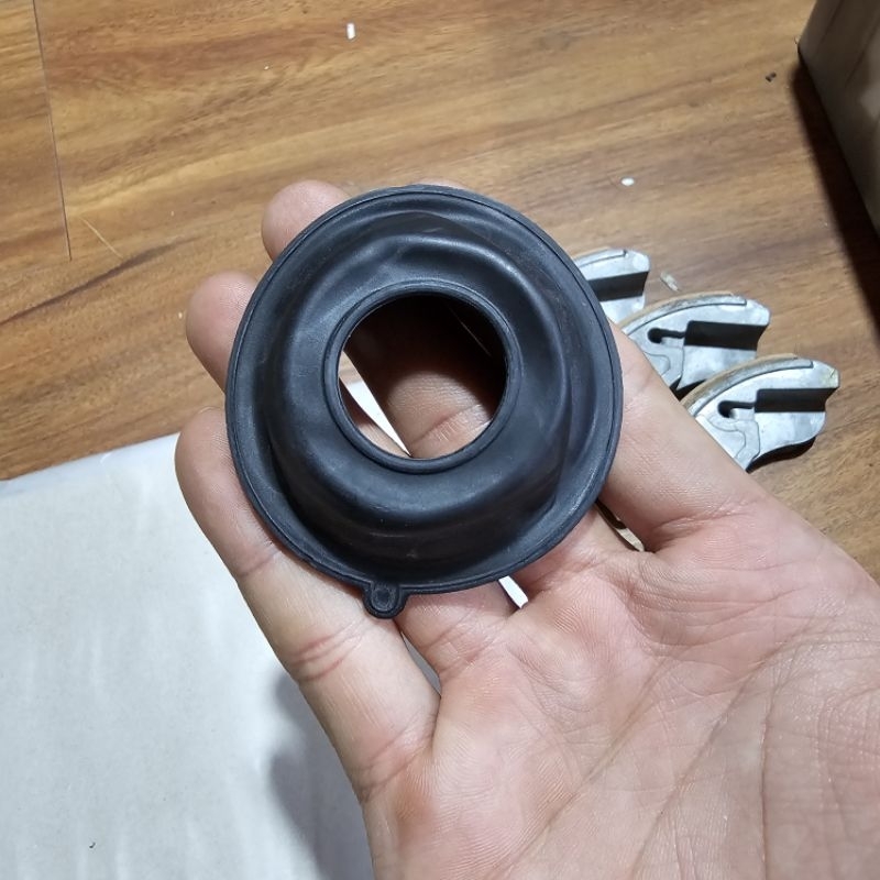 Dù chế hòa khí Atila /Dù ga Atila