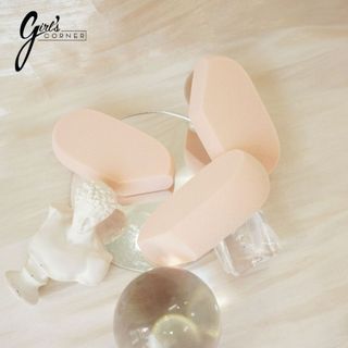 Bông Mút Trang Điểm Feather B Super Silk Sponge