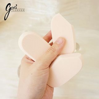 Bông Mút Trang Điểm Feather B Super Silk Sponge
