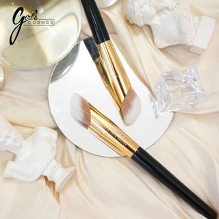 Cọ che khuyết điểm Feather B B130