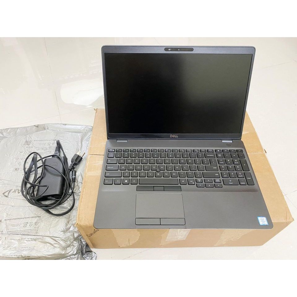 Laptop Dell Latitude 5500 i5 8Th-Ram 8Gb-SSD 256Gb-15'6FHD