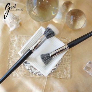 Cọ tán má hồng - phủ phấn Feather B 188