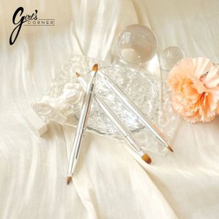 Cọ môi 2 đầu Feather B Lip