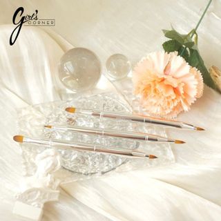 Cọ môi 2 đầu Feather B Lip