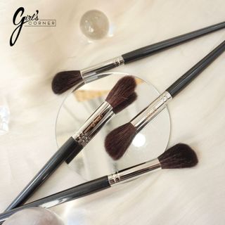 Cọ Highlight Rũ Xéo Feather B 93