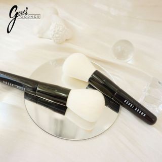 Cọ đa zi năng Bobbi Brown Mini Handle Face Blender