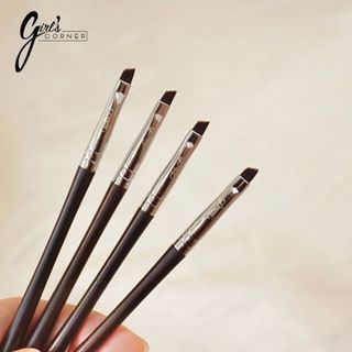 Cọ kẻ mày - liner gel Feather B 742