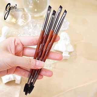 Cọ Mày 2 Đầu Vẽ & Chải Makeup Forever 274