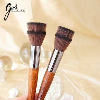 Cọ phủ phấn - má hồng Makeup Forever 122