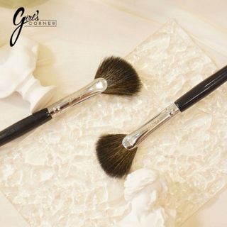 Cọ highlight Feather B dạng xéo