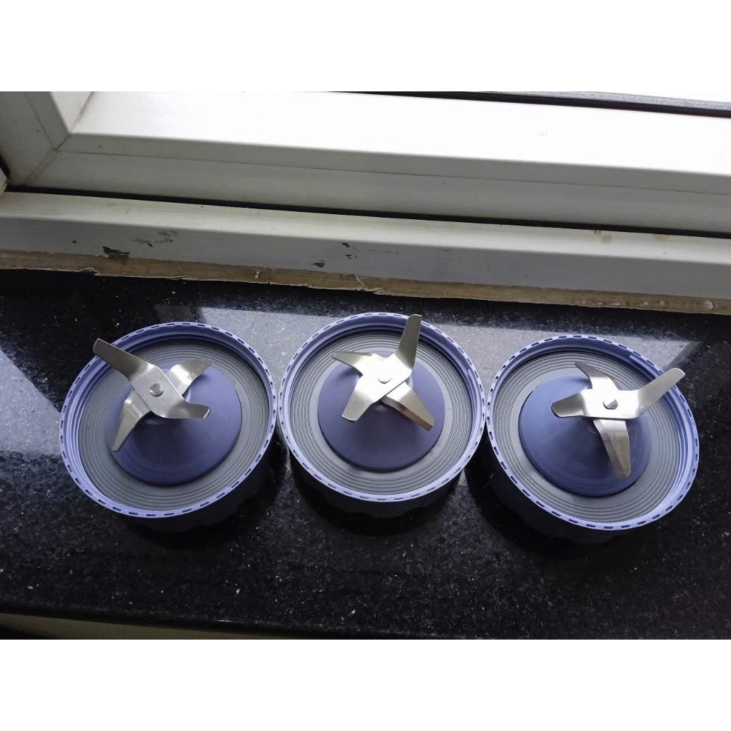 Dao cối xay sinh tố HR2221, HR2222 và hr2223