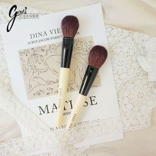 Cọ má hồng - setting Bobbi Blush Brush