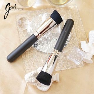 Cọ nền M 196 Slanted Flat Top Foundation