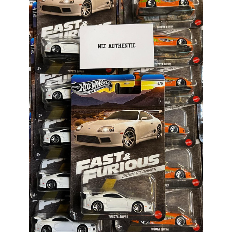 Xe Hot Wheels Toyota Supra Trắng
