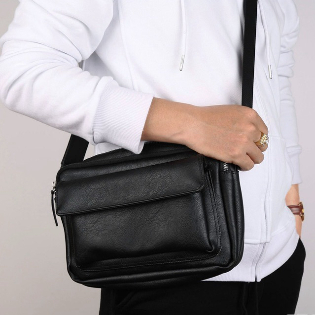 TÚI ĐEO CHÉO UNISEX MESSBAG DA PU