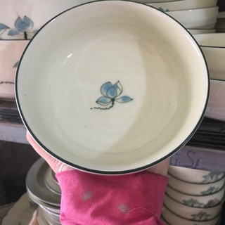 Bát tô khum dẹt vẽ hoa sen
