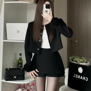  LALASTUDIO• Suzy set• Áo vest phối hoa cuốn + Quần váy dáng A + áo 2 dây tiểu thư thanh lịch   ảnh chụp thật tại shop  