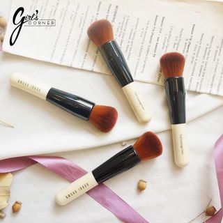 Cọ Đánh Nền Bobbi Brown Full Coverage
