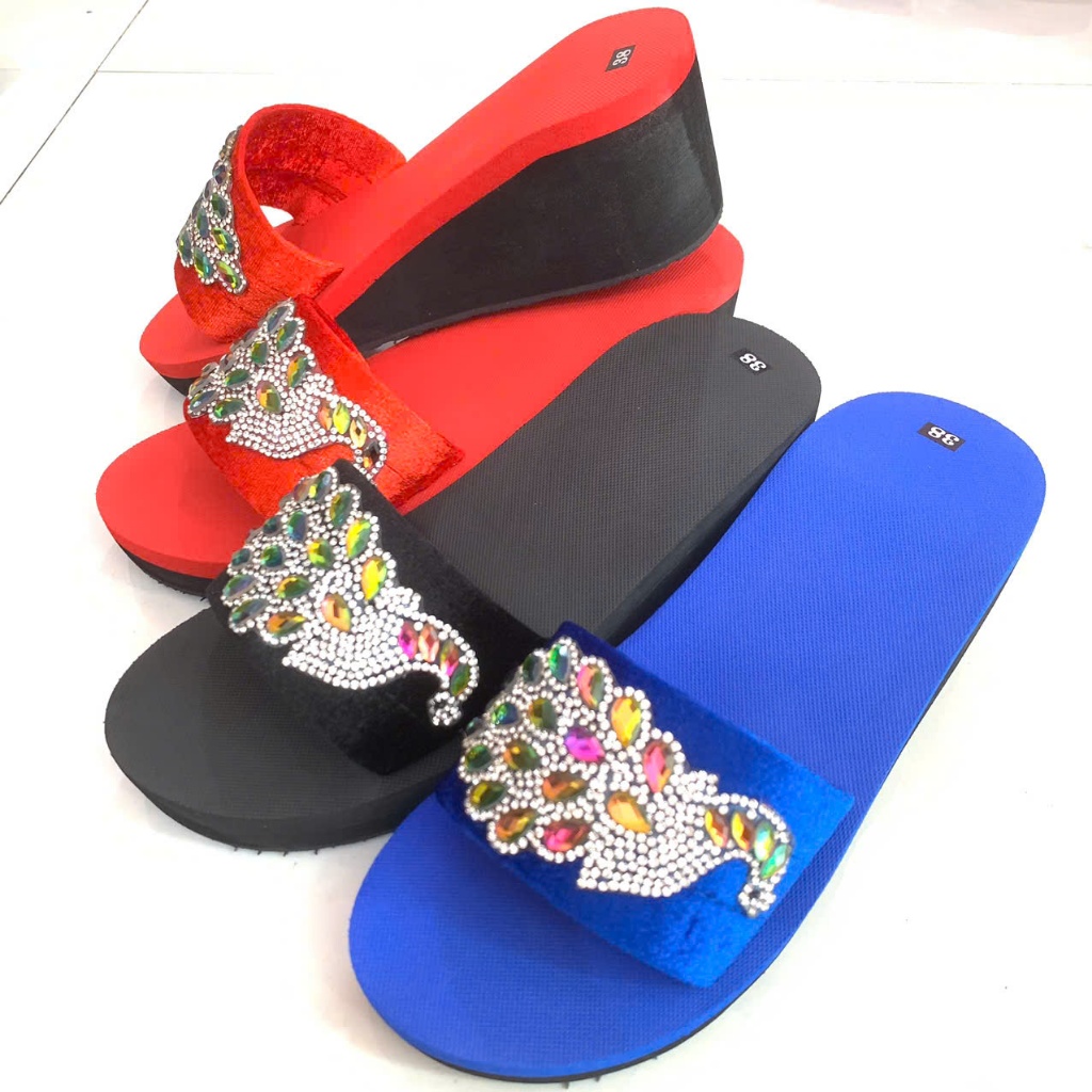 Dép nữ quai ngang cao 6 phân S75