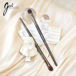 Cọ bầu mắt Piccasso 707 Eyeshadow Brush