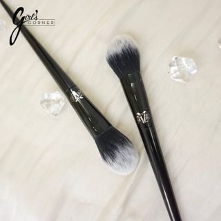 Cọ má hồng và setting Kat Von D25