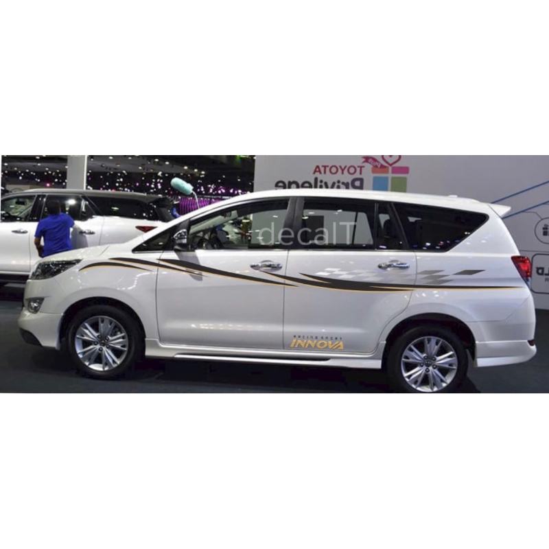 Tem Dán Sườn Xe Innova Mẫu mới. Tem Dán Sườn Xe Innova (I0011)