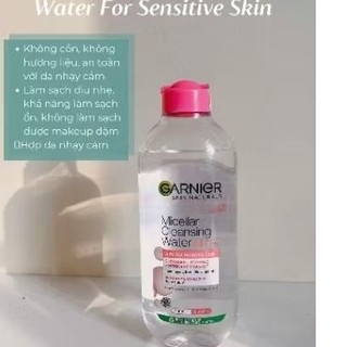 Nước tẩy trang Garnier Micellar.