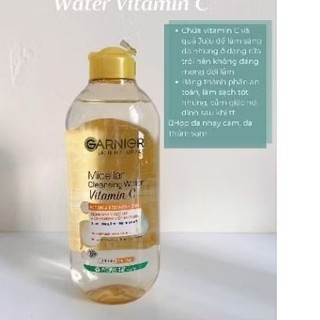 Nước tẩy trang Garnier Micellar.