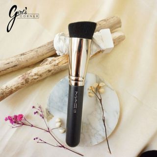 Cọ nền M 196 Slanted Flat Top Foundation