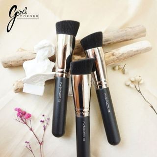 Cọ nền M 196 Slanted Flat Top Foundation