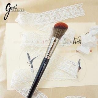 Cọ khối phấn má hồng E4 - Feather B