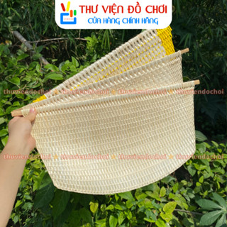 Quạt tre cầm tay màu vàng, màu tự nhiên - Quạt trang trí - Quạt nan treo tường decor đan thủ công
