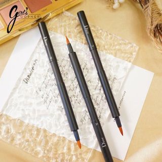 Cọ Môi Có Nắp Dior 31 Retractable Lip Brush